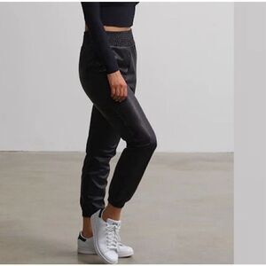 C58 Commando NWT Faux Leather Smocked Joggers Women’s Size Small